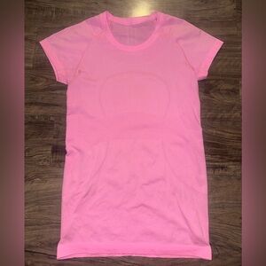 Lululemon Swiftly-Tee, Pink, Size 6